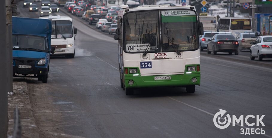 Все омские автобусы оснастят тахографами
