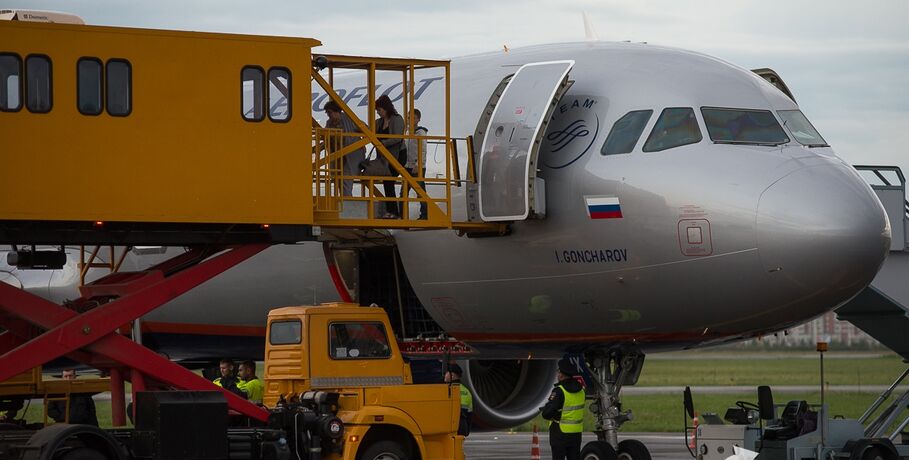 В Омске отменили большинство авиарейсов в Москву и города Сибири и Урала