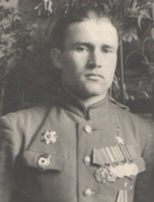Иван Константинович Захаров (фото: tukalinsklib.ru)