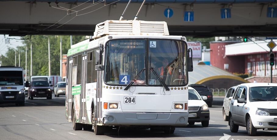 Новые троллейбусы начнут завозить в Омск в конце лета