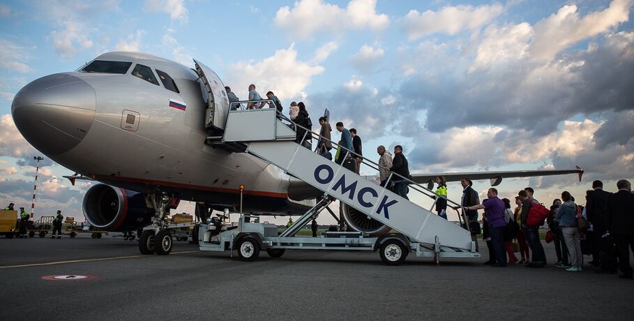 Из Омска запустили авиасообщение в Барнаул и Тюмень