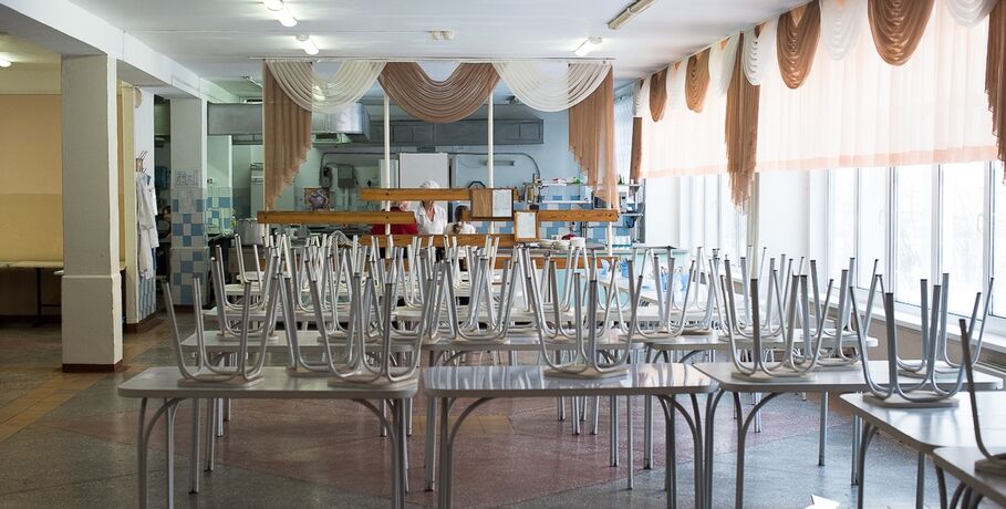 Омские ученики просят включить в школьное меню бургеры