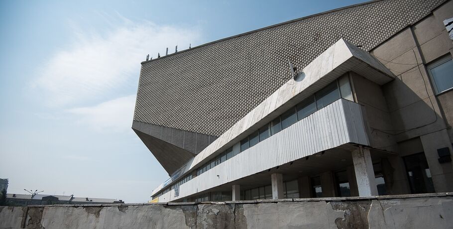 Крышу СКК Блинова отремонтируют за 20 миллионов