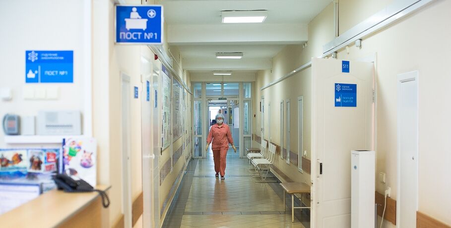 В омских больницах продолжают менять руководителей