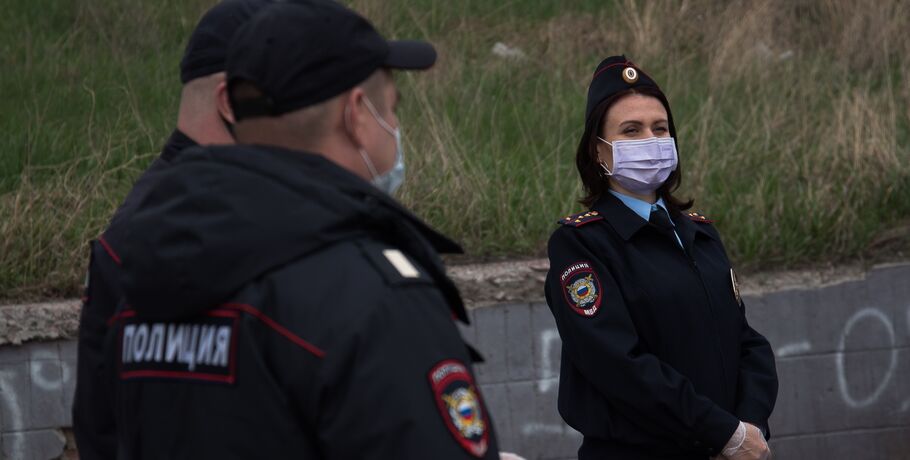 Омским полицейским разрешат вскрывать машины горожан