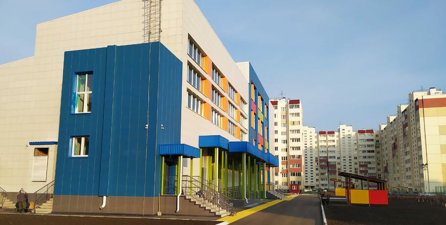 На новую школу в Омске выделили 200 млн рублей