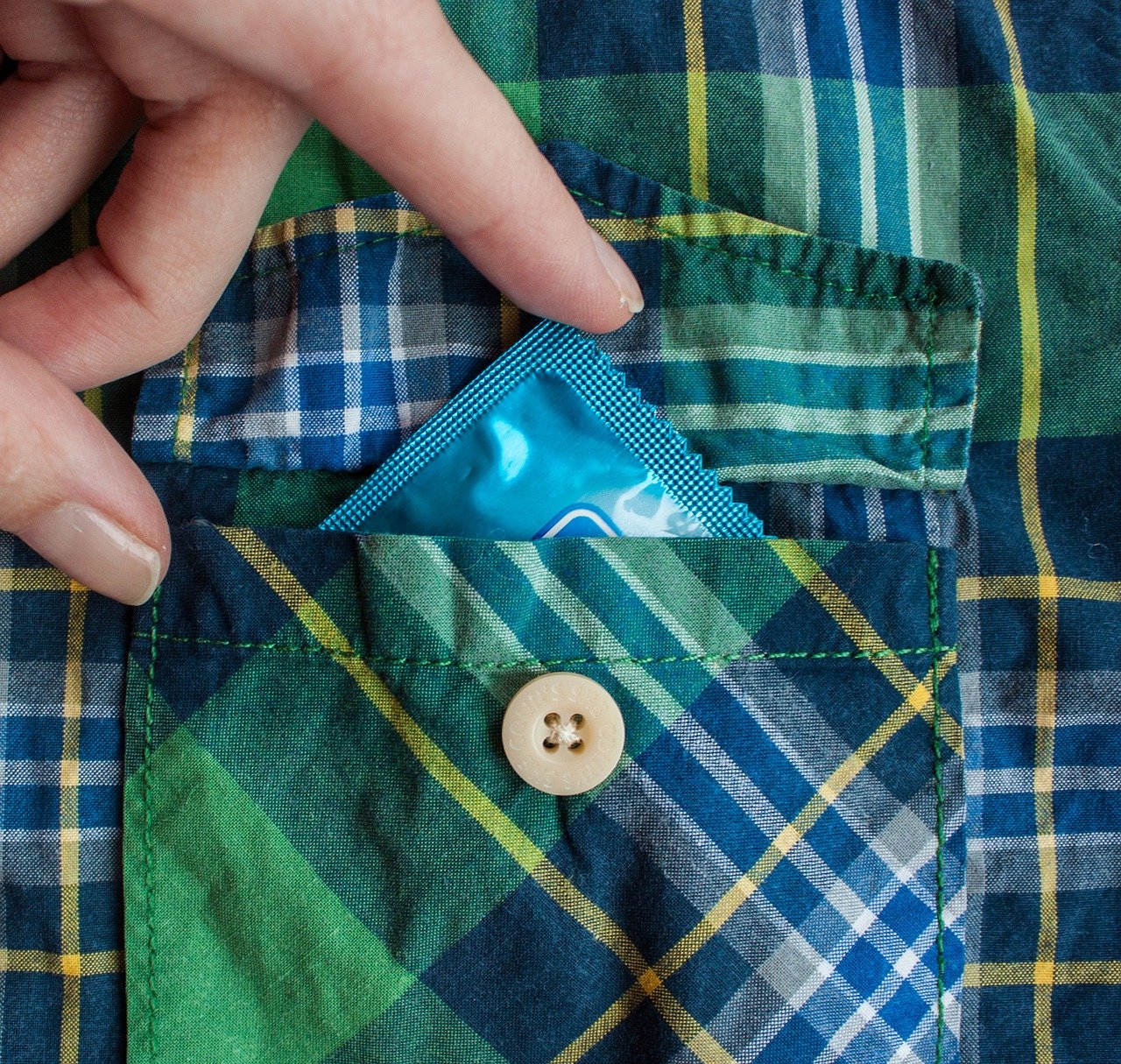Может ли сперма протиснуться через презерватив? | Where I Get My Meds