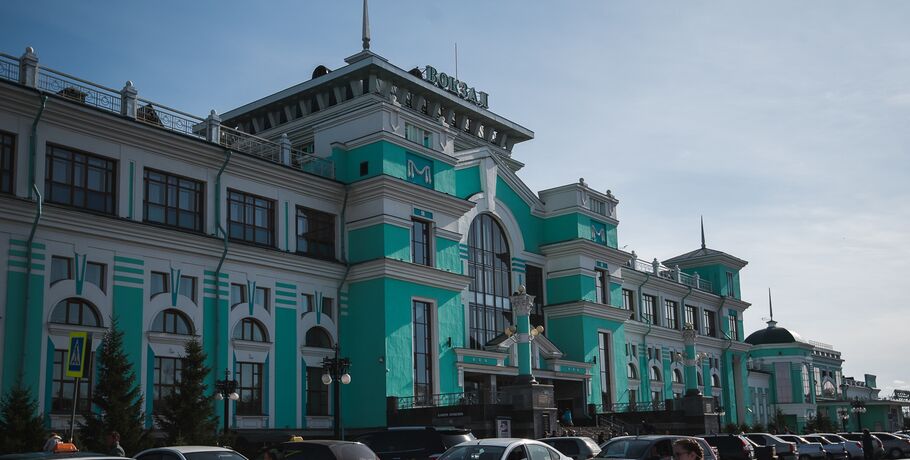 На омском вокзале горожан протестируют на ВИЧ