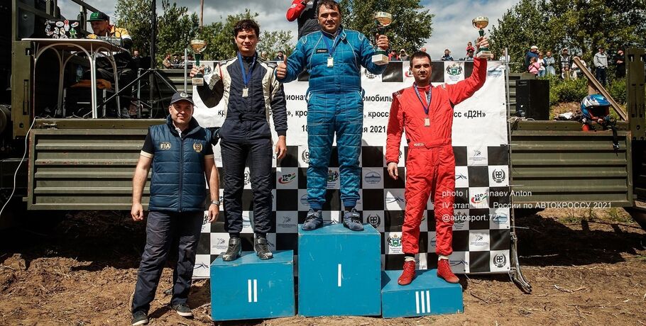 Омский автогонщик стал призёром IV этапа чемпионата России по автокроссу