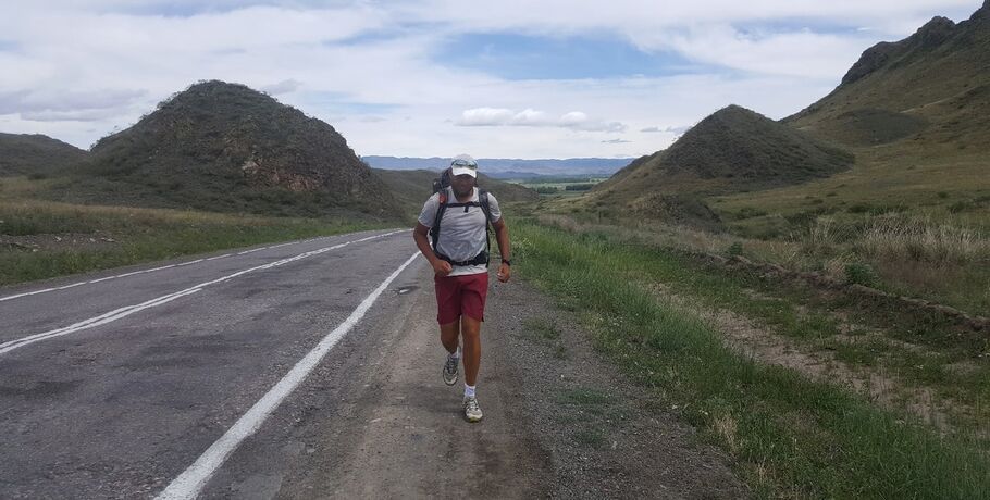 Омский ультрамарафонец пробежал 1200 км по сибирским горам