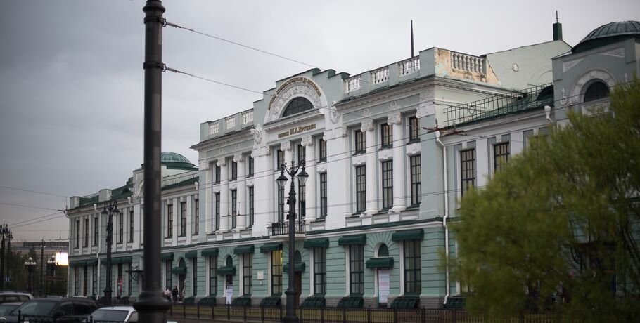 Музей Врубеля привезёт в Омск картины Шишкина, Репина, Сурикова и других передвижников