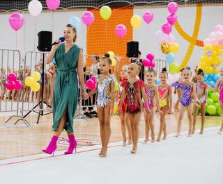 Омская спортсменка исполнила гимн художественной гимнастики