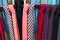 День галстука: учимся подбирать мужской аксессуар