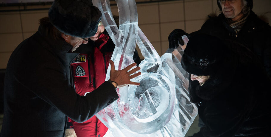 Омичам предлагают придумать дизайн ледяной скульптуры в центре города