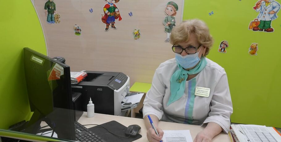 В омских больницах развернут "красные зоны" для детей
