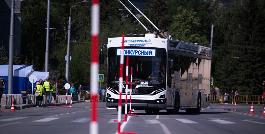 Омичка стала лучшим водителем троллейбуса в России