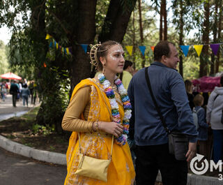 В Омске прошла индийская свадьба с сибирским размахом