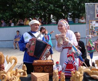 Народный диджей Исилькуля сводит традиционные 