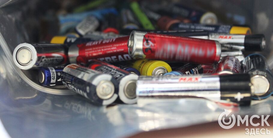 Омские фирмы получат бесплатные контейнеры для сбора отработанных батареек