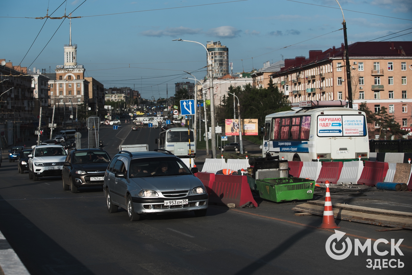 На закрытом Ленинградском мосту снимают контактную сеть - Общество