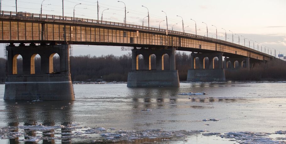 На Ленинградском мосту откроют проезд по новой дороге