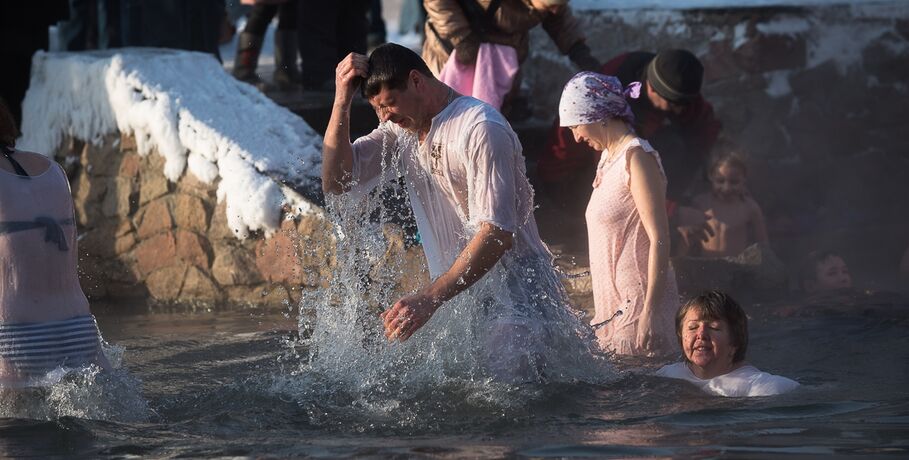 МЧС опубликует список мест для крещенских купаний накануне праздника