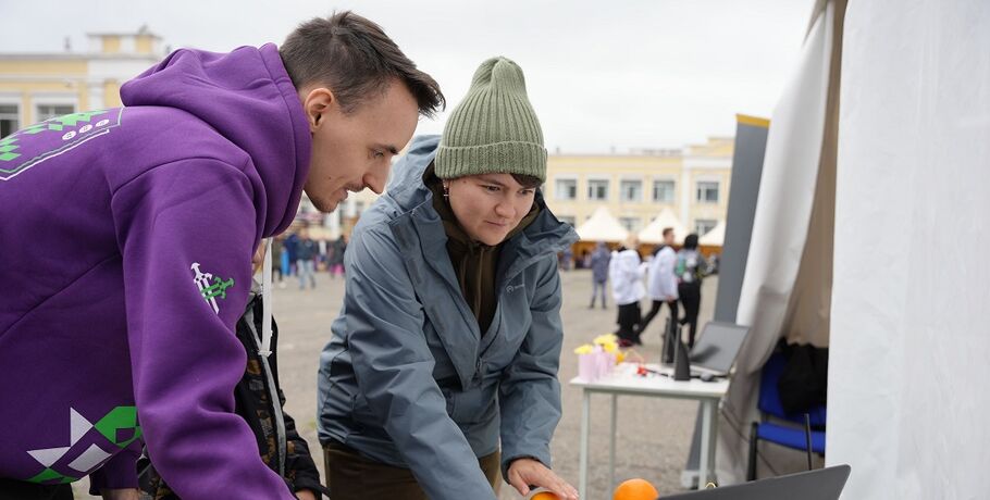 "Ростелеком" в Омске поддержал первый фестиваль цифровых технологий "ОмФест-2024"