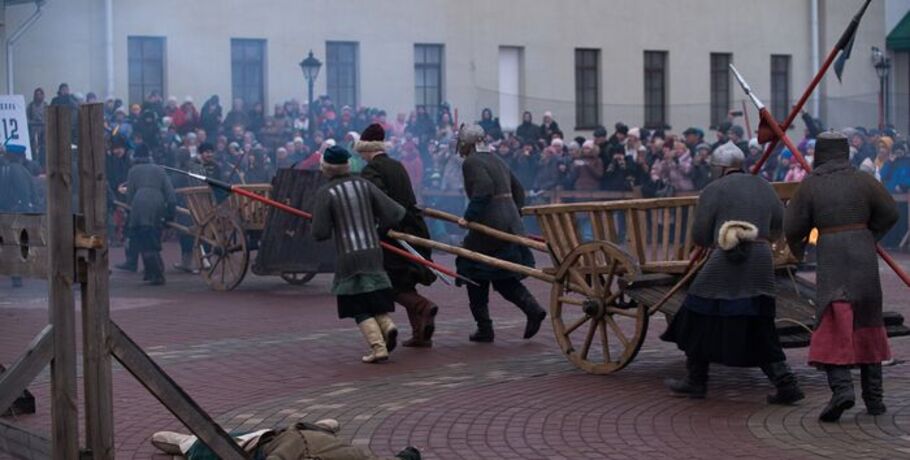 Примерить кольчугу и победить врага. Как стать участником исторической реконструкции