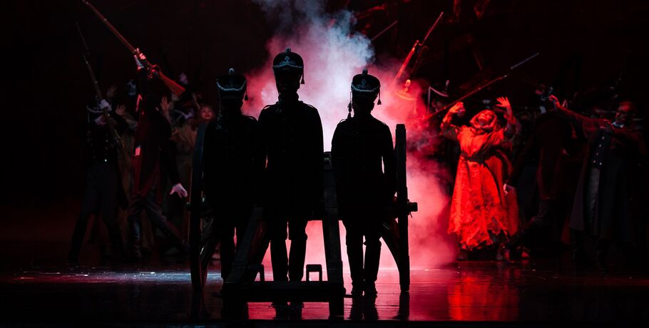 Без чего театр зачахнет? Иркутский музыкальный готовится выступить перед омским зрителем