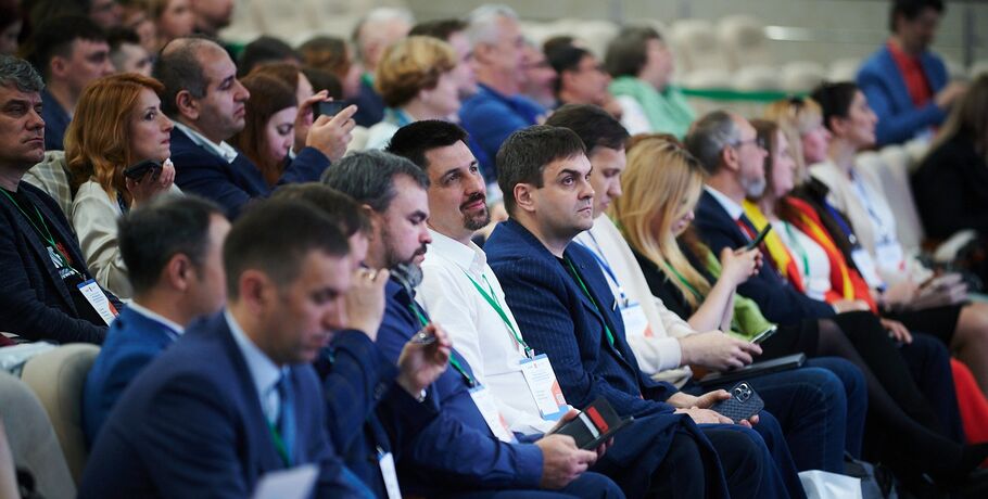 Форум "Проф-IT" в Омске: ведущие технологии для госсектора и новые горизонты сотрудничества