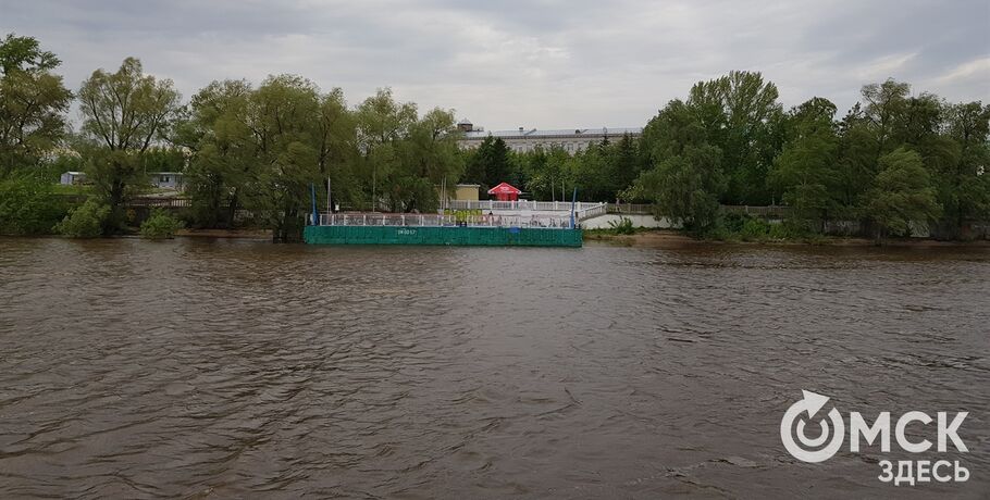 Теплоход до Большеречья отправляется в прощальный рейс