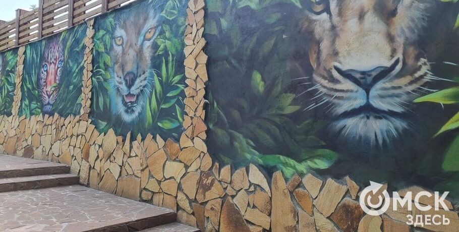 Скачи, как малыш пони, ешь, как бегемот Кёниг: как мы провели волшебный день в Большереченском зоопарке