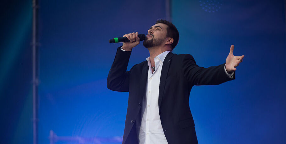 На День молодёжи в Омск едут резидент Comedy Club и телеведущий