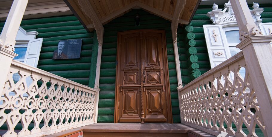 Золото деревянной резьбы. Как реставрационный кампус исследовал Омск начала XX века