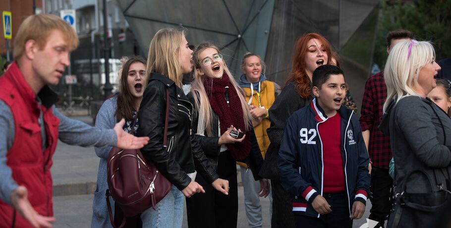 Между пианино и боксёрским рингом: чем занимаются молодые и активные