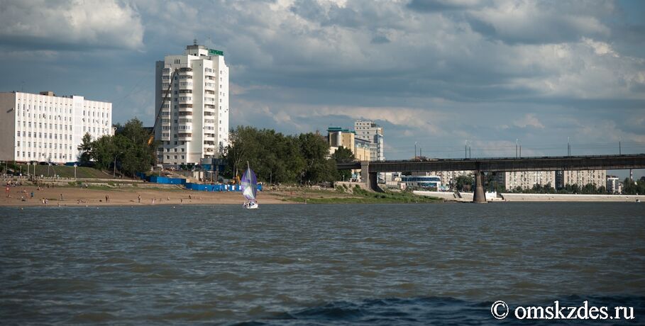 Центральный пляж Омска преобразится к осени
