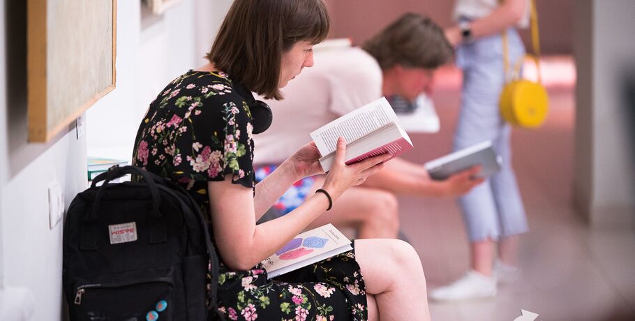 Тиктокер, личка, едальня: как 2025-й изменил русский язык