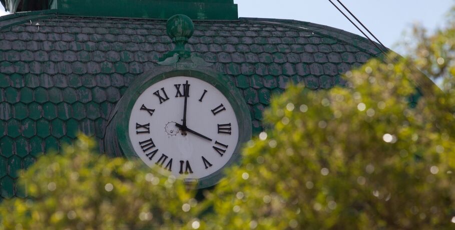 В Омске пополнился "плейлист" курантов на Любинском проспекте