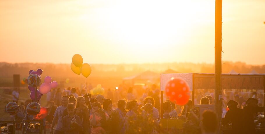 Омское лето проводят в Крестиках