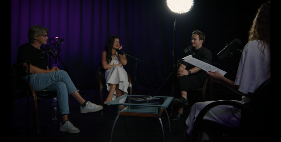 "О, у меня было такое!". Разговор с режиссёром и артистами мюзикла "Я люблю тебя, но..."