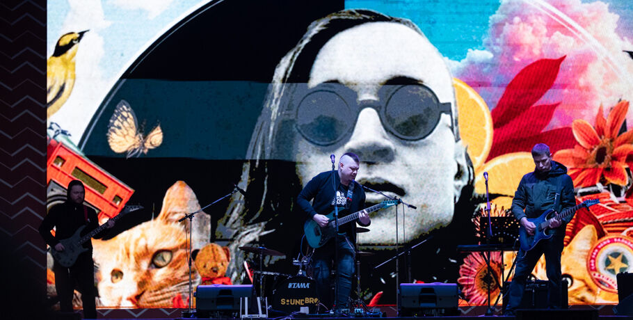 Летов? Хорошо! Омские музыканты сыграли концерт в честь сибирского панка