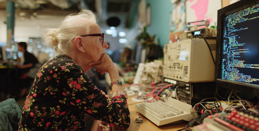 Возраст - не преграда: как ИТ-бабушки меняют правила игры в мире технологий