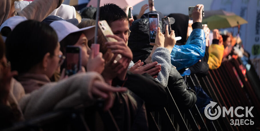 Дети, такси и звёзды шоу-бизнеса: как прошёл конкурс водителей в дождливую субботу