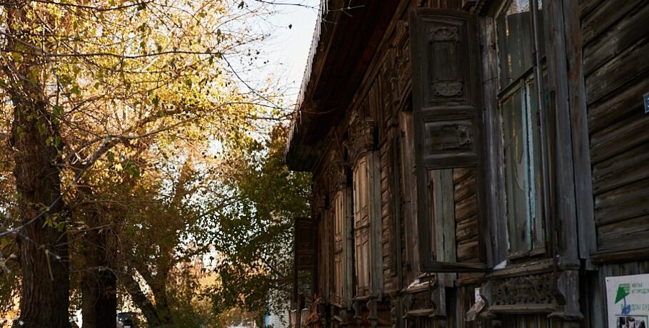 Деревянный особняк с кистями и полусолнцами получил шанс стать памятником