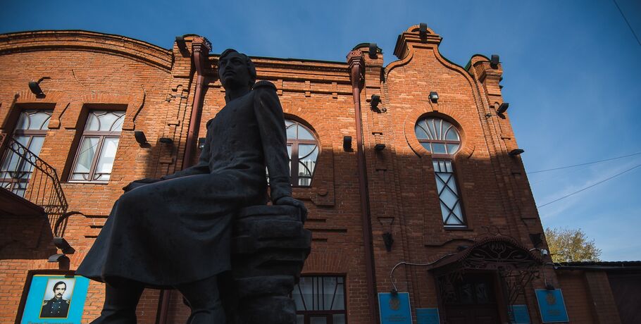 Душа между Востоком и Западом. В Омске покажут спектакль о Шокане Валиханове