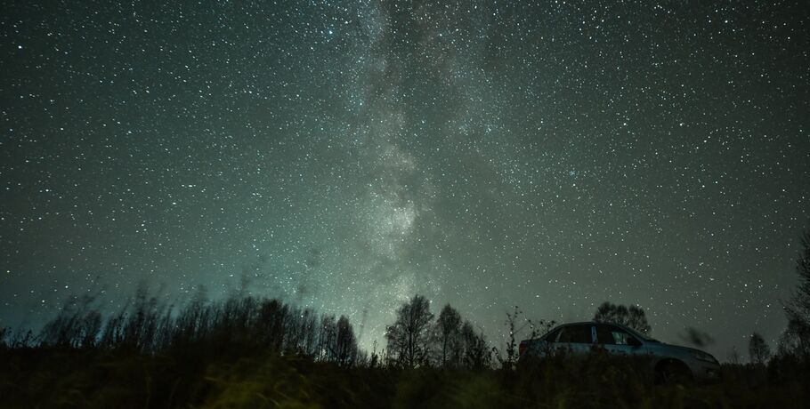 Ночное волшебство: омичи наслаждаются яркостью зелёной кометы