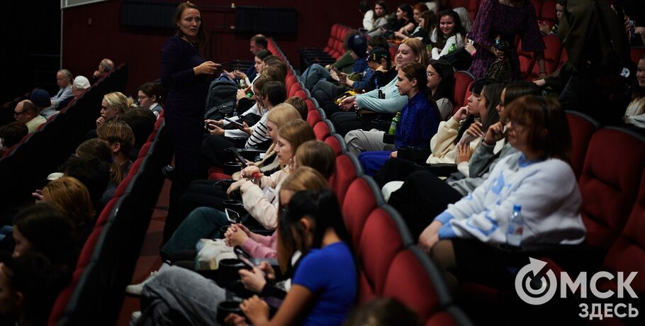 "ОКНО" открыли: шестой фестиваль короткометражек заставит омичей переосмыслить настоящее