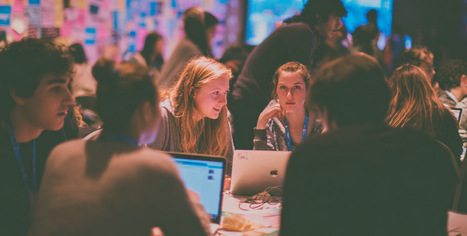 ИТ-календарь ноября: искусственный интеллект повсюду