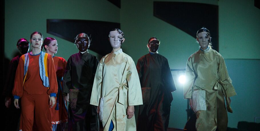 "С нотками колористики и культурного наследия". Омск на два дня стал модной столицей этники