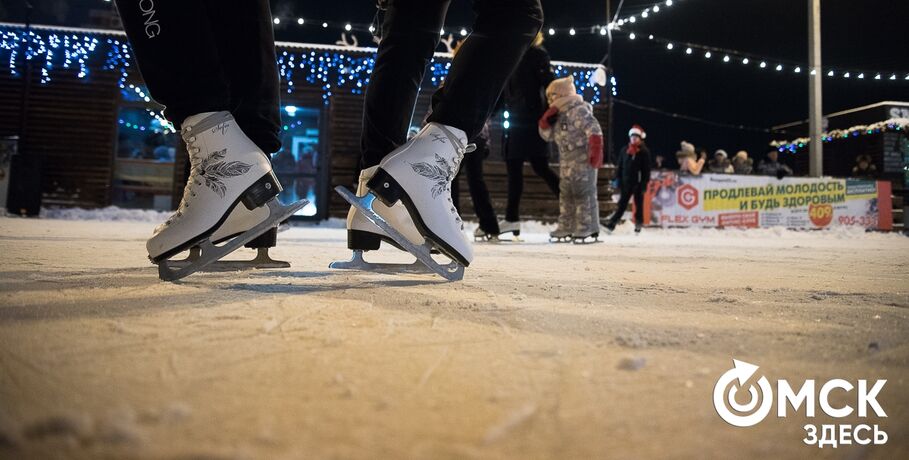 Омские парки готовятся к Новому году: чем там можно заняться зимой?